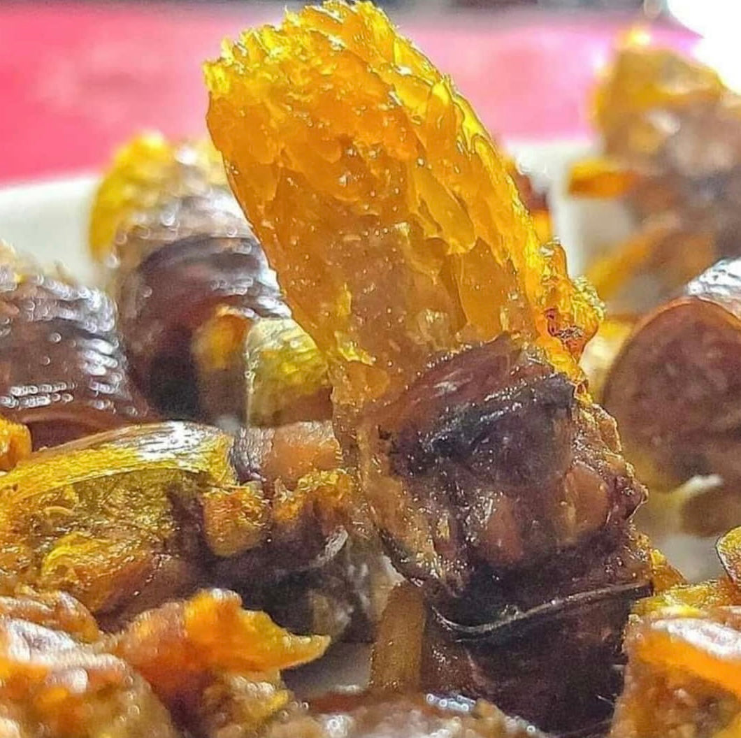 ဟုမ္မလင်း ရွှေနှင်းဆီ ပုရစ် (အမသီးသန့်) အချို