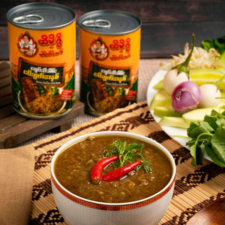 ငရုတ်သီးစိမ်းငပိချက်